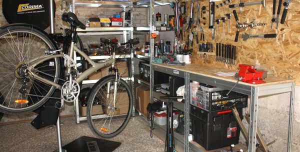 atelier de réparation de vélos